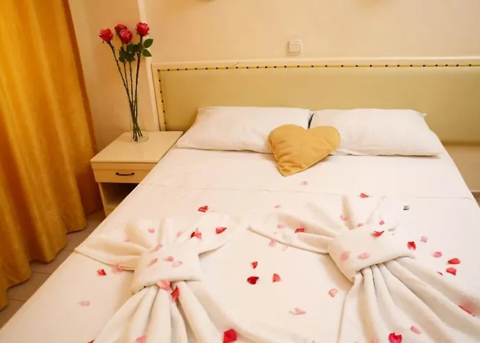Hotel Avisos And